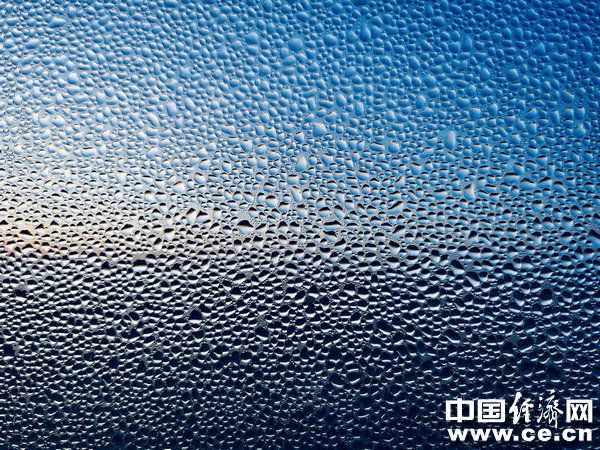 春季肌肤缺水易过敏 如何应对？