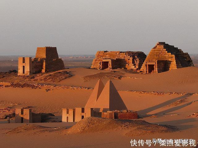 面像 为何火星如此吸引地球人的目光:火星人面像和千米高的金字塔之谜