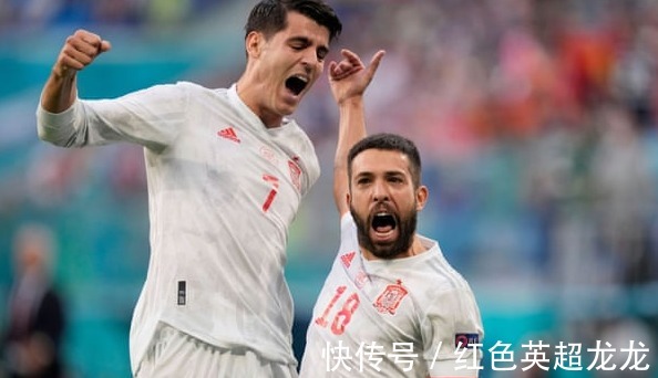 西班牙|點(diǎn)球晉級半決賽！西班牙更衣室熱鬧慶祝：佩德里搞怪，西蒙唱歌