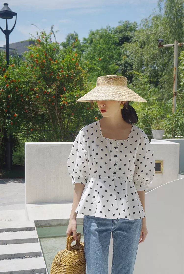 针织|“挤奶衫”out了！今夏流行这几件神仙上衣，气质又时髦