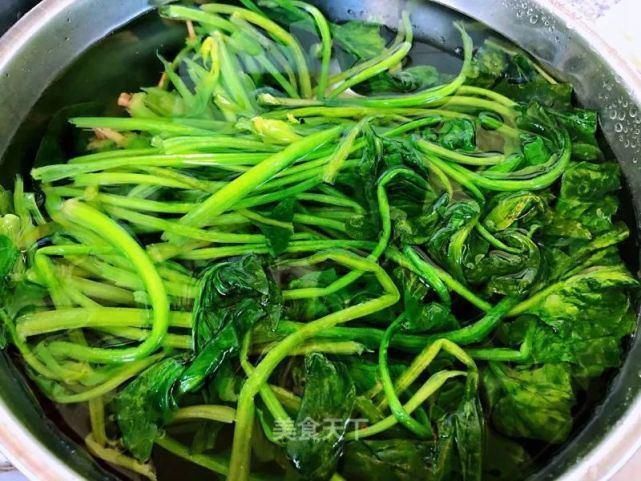 不会炒猪肝的，一定要像这样炒鲜香滑嫩，非常好吃，超级下饭哦