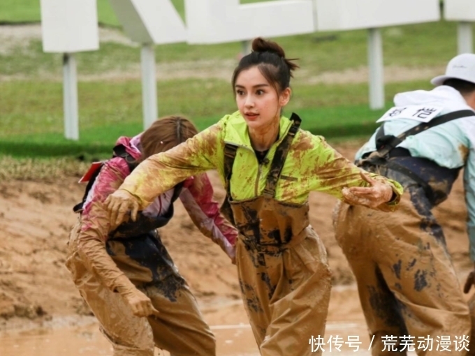 奔跑吧 baby团队怒怼奔跑吧节目组,导演删万条动态,怀疑在捧新人踩旧人