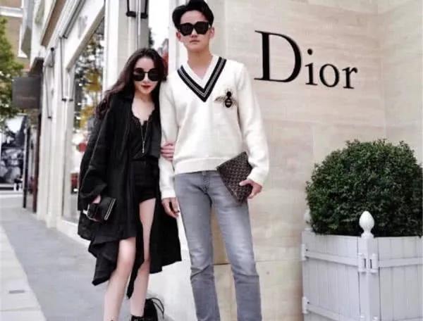 女朋友|变形计他被称“最富主人公”,父母身价上亿,女朋友才是重点