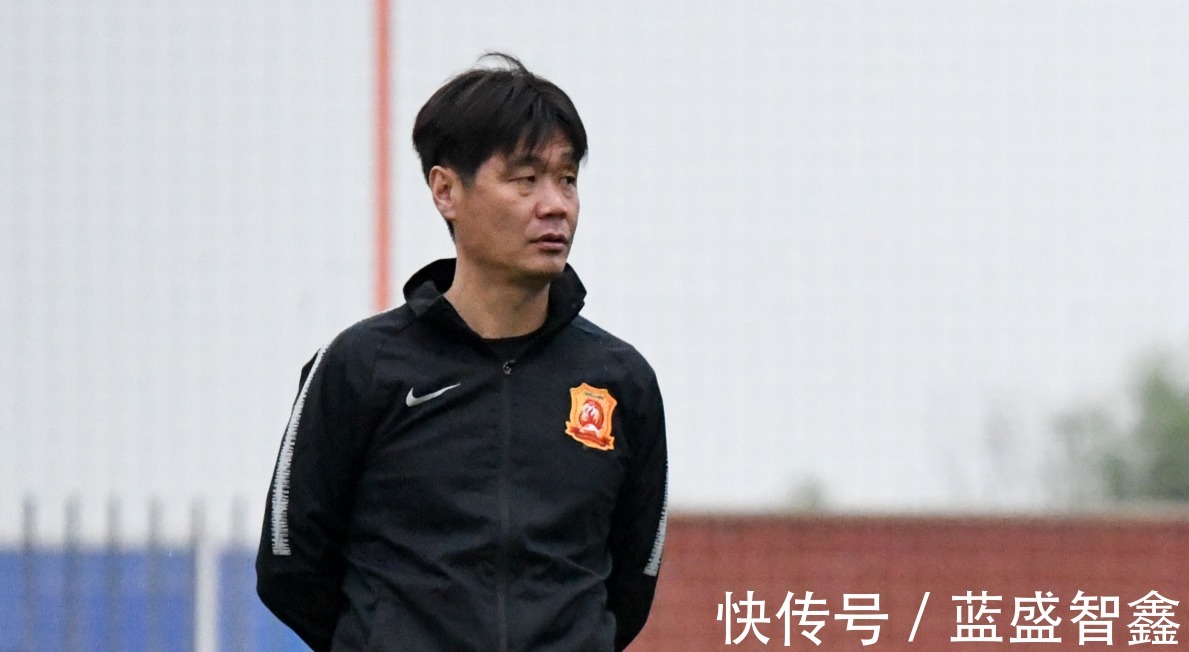 申花|外教支援李霄鵬名記巴西體能教練來國足報到，曾在申花任職！