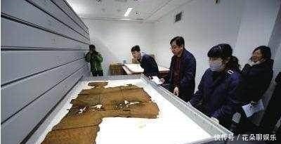 为何不能主动发掘帝王陵郭沫若提议发掘定陵,如今龙袍碳化变脆