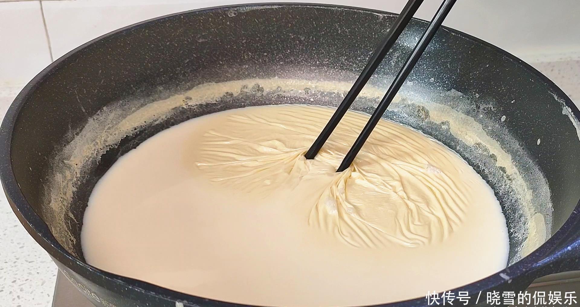 外面卖5块1碗的豆腐脑,教你在家做,一把黄豆做一锅,简单又美味