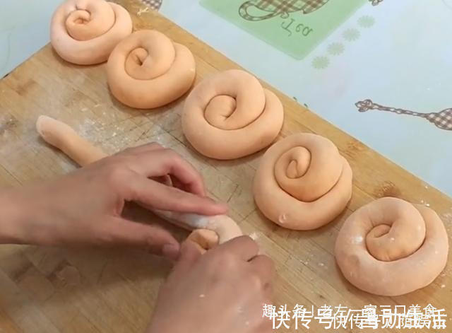 营养|活了30年，才知道西红柿加鸡蛋这样做这么好吃，营养解馋，流口水