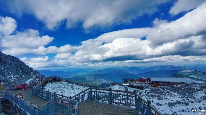 玉龙雪山|人生不一定能去珠峰，但有机会一定要去一趟玉龙雪山。