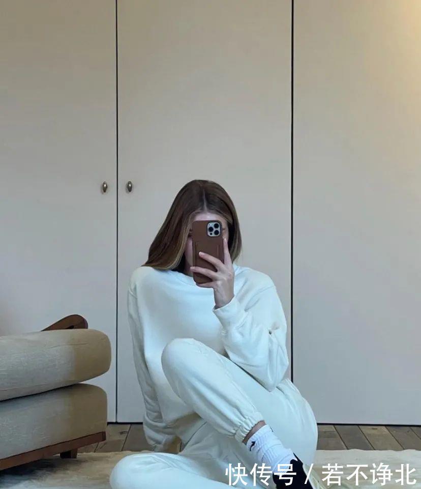 讲真的｜大嫂Rosie的“精英范儿”穿搭，真是怎么