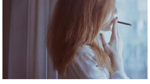 医生|24岁女子查出高危HPV，后悔不已，医生：仗着年轻，太无知了