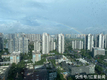 彩虹|雨过天晴！成都现超美彩虹，你看到了吗？