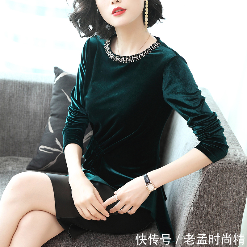 时尚 女人的内搭非常多,唯独不能缺这样的打底,款式迷人,时尚显年轻