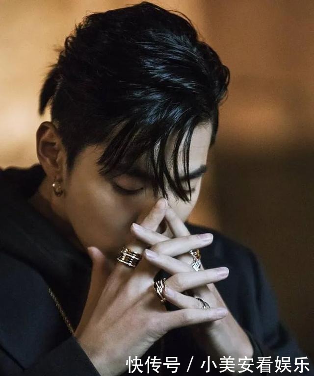 赏完爱豆的颜，男友的配饰终于有着落了