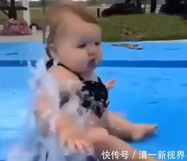 玩耍|1岁宝宝因玩耍堵住了喷泉,随后宝宝的遭遇让妈妈笑抽筋
