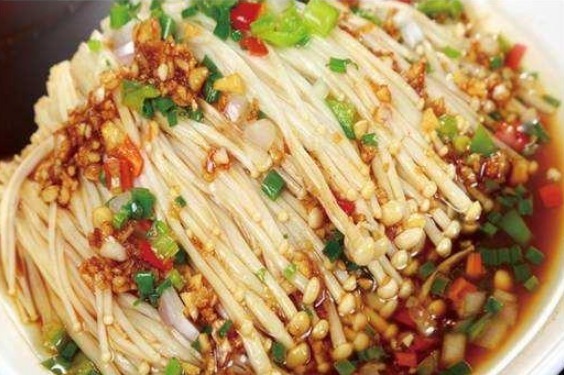 几道天天吃都不腻的家常菜，菜香汁浓，自己在家下厨吃着健康