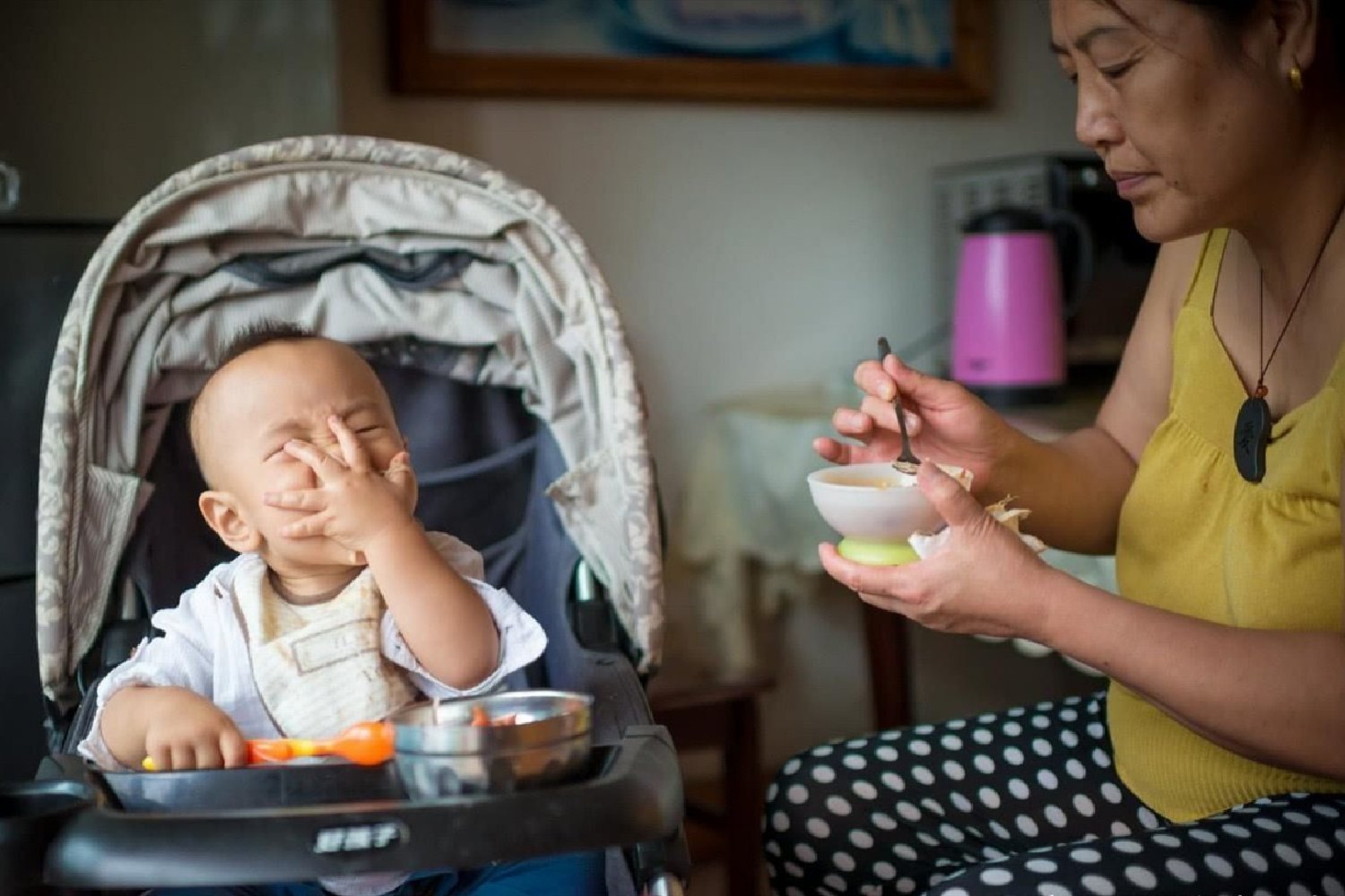 营养粥|孩子早餐喝粥不健康？奶奶煮粥被宝妈嫌弃，专家却称赞对娃发育好