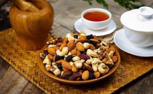 冰箱中不适宜保存的食物，你了解多少？