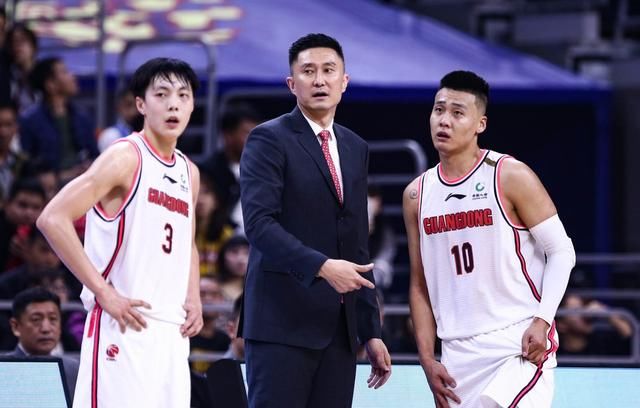 cb观点：易建联领衔！全华班下的CBA，广东宏远依然是争冠头号热门