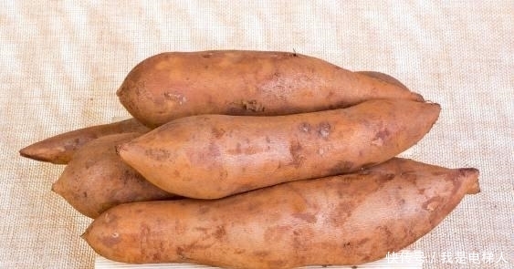 這長在地底下的“水果”,別錯過了,不僅能保護腸胃,還能降血糖