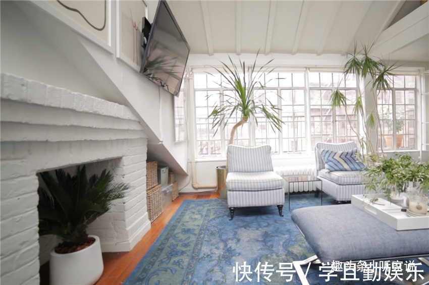 收纳|小伙买下4楼顶层旧公寓，32㎡“鸽子舍”住三年，家里又暖又干净