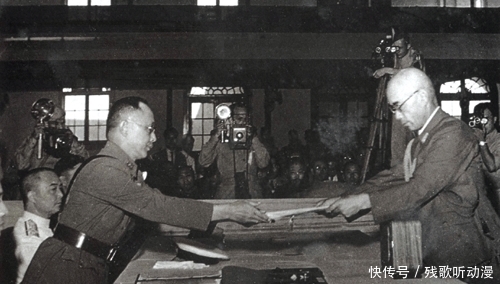 日军|蒋介石为何让何应钦代表国军，出席日军受降仪式，而不是他本人
