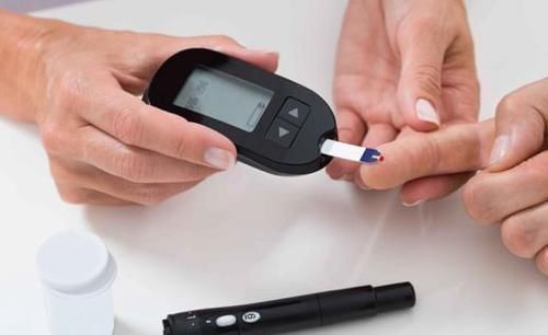 暂时性|身体出现这4个异常,或是糖尿病正在恶化,需警惕并发症!