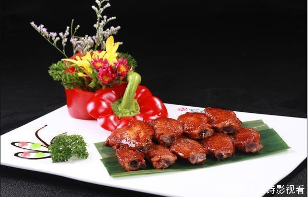 推荐|精选美食推荐鹌鹑蛋蒸苦瓜,毛豆烧肉丝,酒香贵妃翅的做法