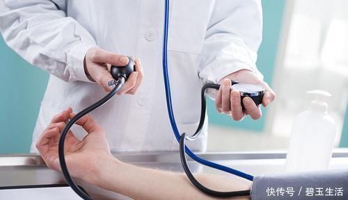 胆固醇|高血压别总是吃药,多吃这几样食物,净化血管,血压更稳定