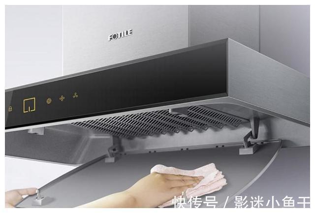 抽油烟机如何巧妙清洁?拆卸太麻烦,学会这招轻松搞定