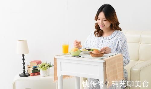母乳|哺乳妈妈吃什么？饮食做到“5要4不要”，营养丰富，母乳才会足