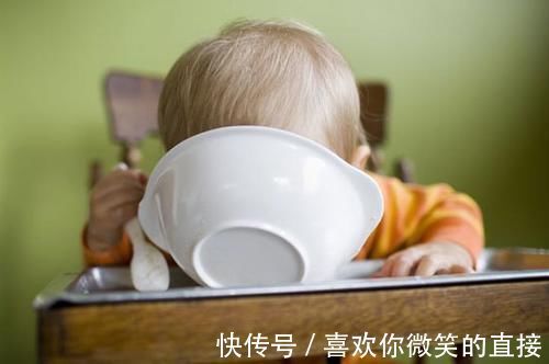 海鲜|提醒宝妈:这2种食物,容易诱发湿疹上身,别再给孩子吃了