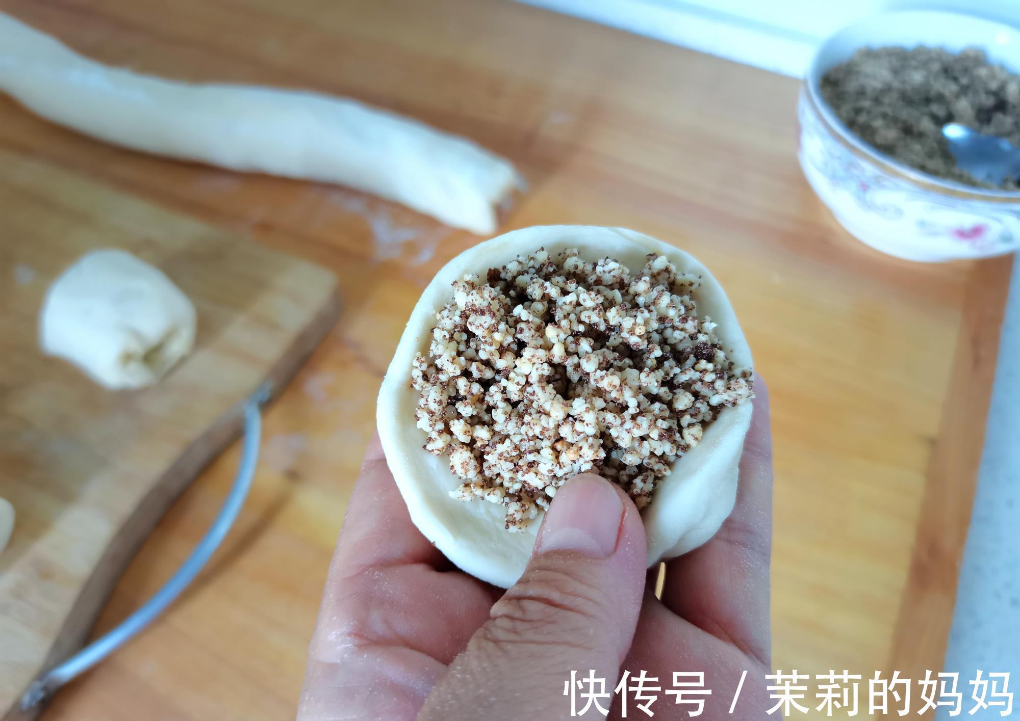 馅料|天气再热，这个馅料的酥饼不能错过，一出锅就吃了三个，真香