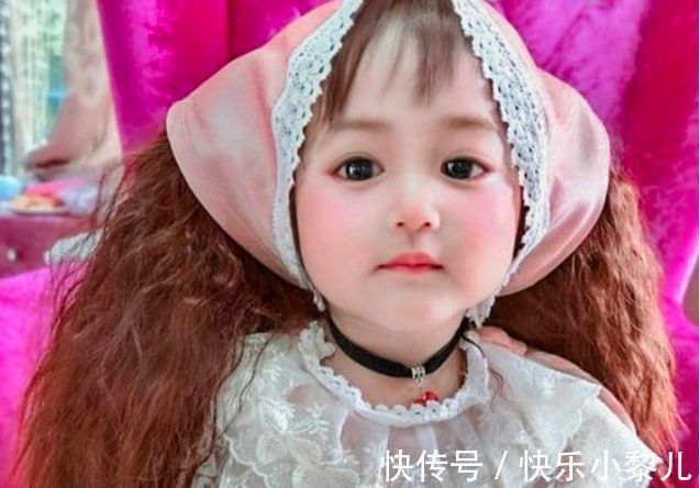 宝宝|网友晒冬天里的俄罗斯小朋友,个个可爱似套娃,宛若画中走出