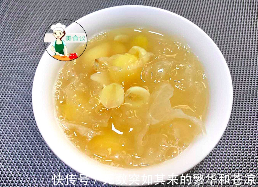 银耳和两样食材一起煮,每天吃一碗,清甜润燥特养人,现在正当季