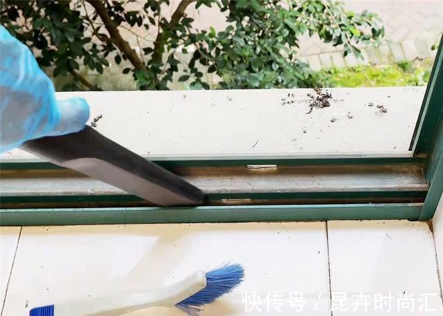 油污|杭州姑娘买下老房嫌太脏,请7名保洁师打扫清理,网友:太专业了