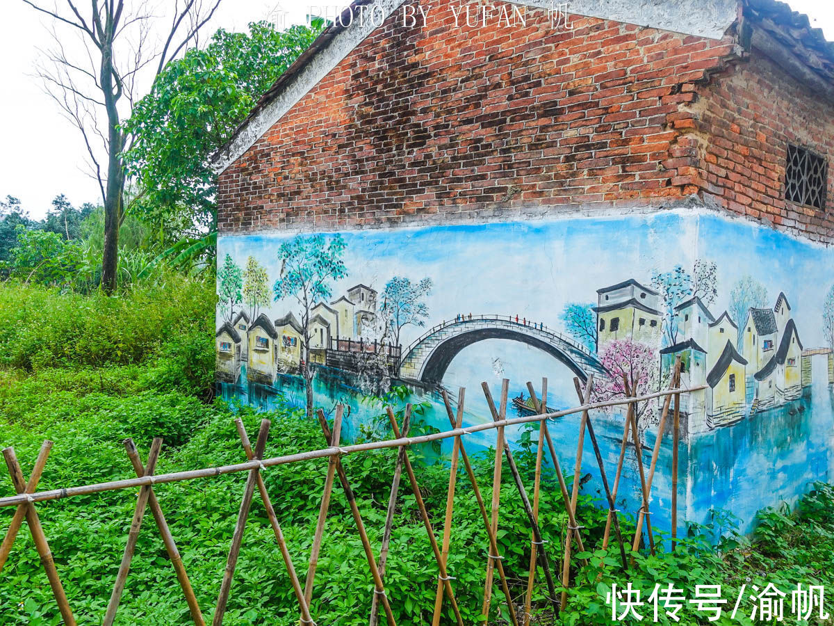 画坛$参观关山月故居，才知他名字的来历，房屋不大却是阳江的文化地标