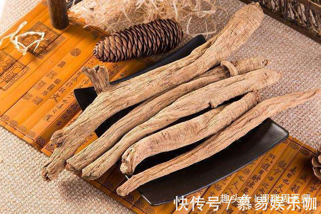 中年男性|人到中年还在保温杯里泡枸杞?不如常吃5种药膳,五脏都会感谢你