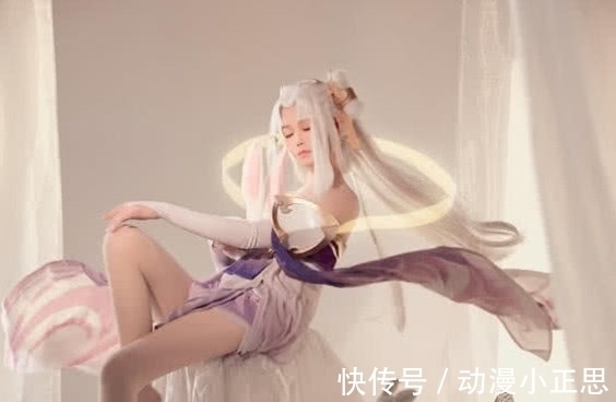 丝绸|见过丝绸嫦娥小姐姐吗?飘逸的衣服,绝对是真“仙子”了!