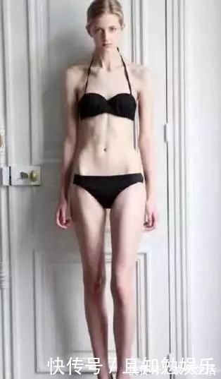 两腿|坚持这个动作，相当于做了100个俯卧撑，甩掉腹部多余肉肉