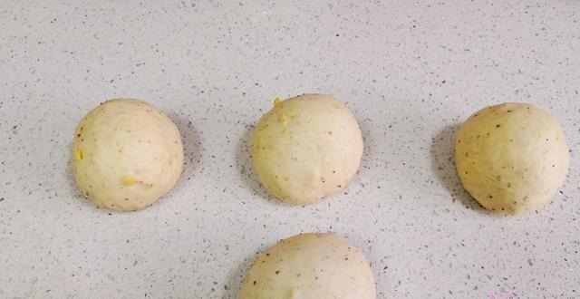 想做面包没烤箱咋办跟我学这么做,有个蒸锅就搞定,效果还特棒