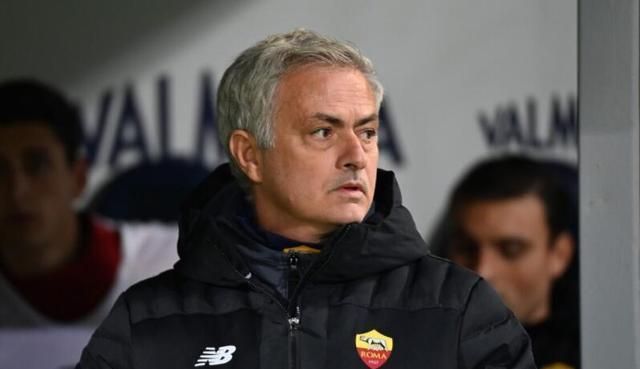 尤文圖斯|1-3到4-4！前意甲冠軍意外翻車：連進(jìn)3球仍被絕平，穆帥險(xiǎn)遭4連擊