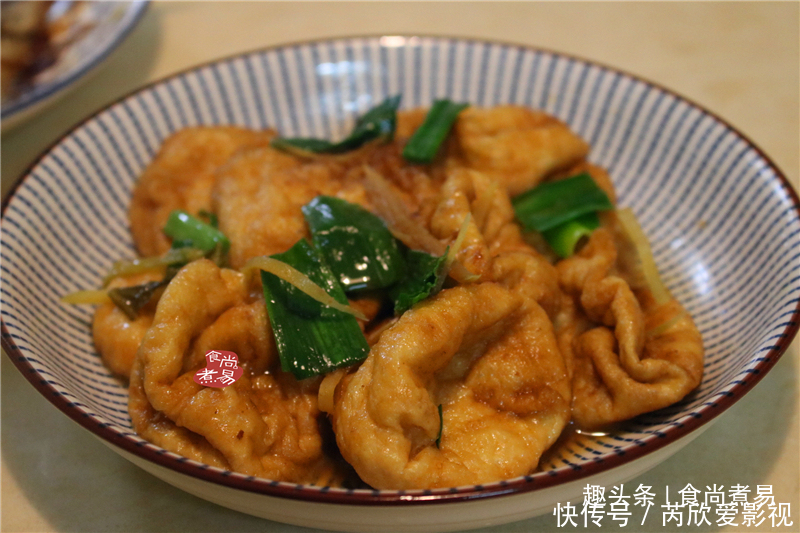 午餐|午餐,老妈做了五菜一汤,最近餐桌常见此菜,比饭店吃还舒服