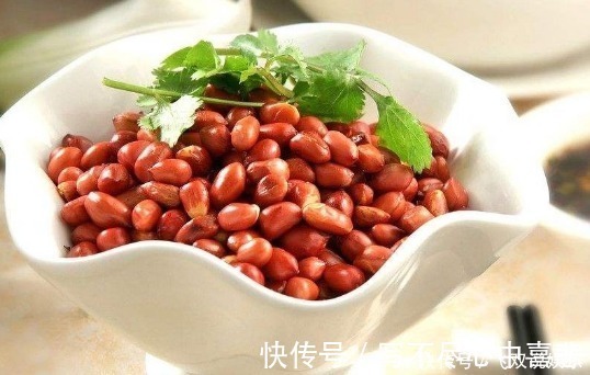 心脑血管疾病|起床空腹吃几粒花生米，不出2周，3大好处不请自来，早知早受益