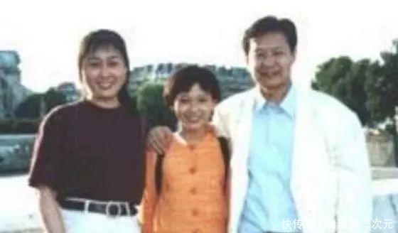 cctv 昔日央视一姐!和丈夫分居17年却依旧恩爱,今63岁热心公益身体壮