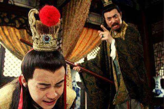 石呆子|红楼梦里3个搞家暴的父亲,这2人羞辱儿子,另1人却教子心切