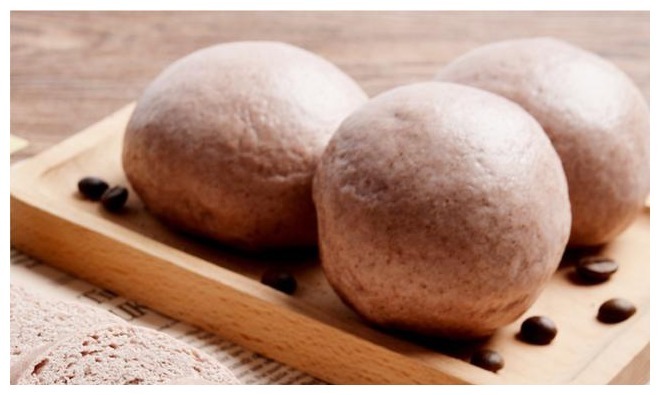 蒸馒头别再直接放牛奶,多加一步,蓬松香甜堪比蛋糕!完整不粘锅