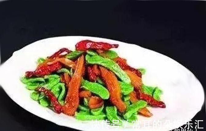 美食推荐：金牌酸菜鱼、泰汁脆皮豆腐球、卤牛肚炒菜鱼制作方法