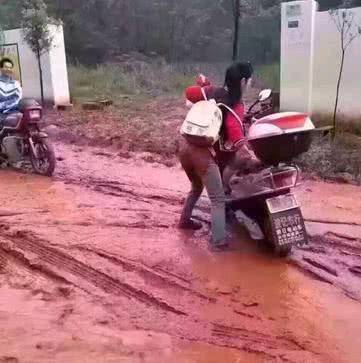 |搞笑图片幽默段子笑话妹子这条路真的不好走啊,你换一条吧