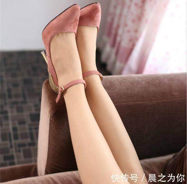 丝袜 时尚高跟鞋遇上魅力丝袜, 吸睛时尚又舒适,更显女人韵味!