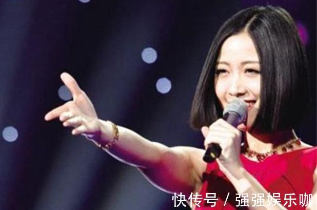 姚贝娜|她三年前被那英淘汰,如今和那英平起平坐!网友:这脸打的疼吗?